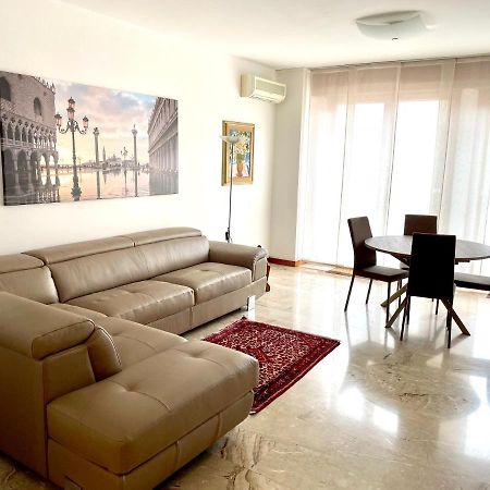 Apartment Donatello Mestre Luaran gambar