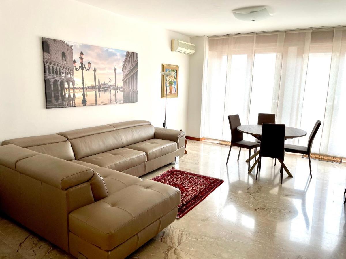 Apartment Donatello Mestre Luaran gambar